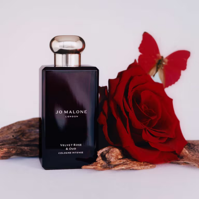 Velvet Rose & Oud Cologne Intense – Bild 3