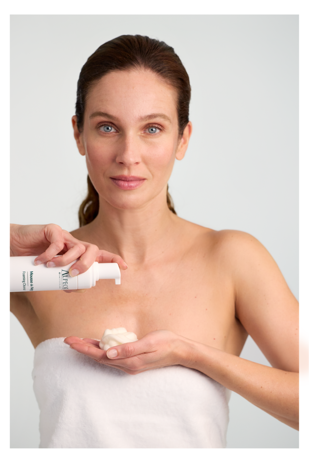 Foaming Cleanser – Bild 2